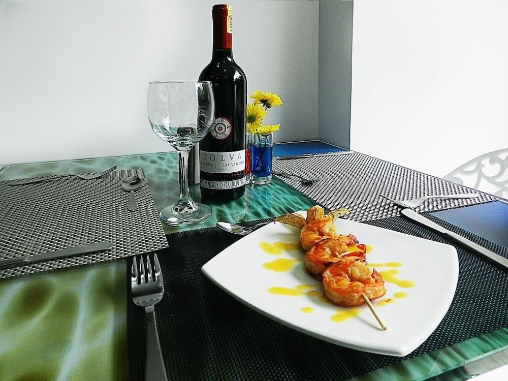 Hotel Bolivariana Plaza Medellin Ngoại thất bức ảnh