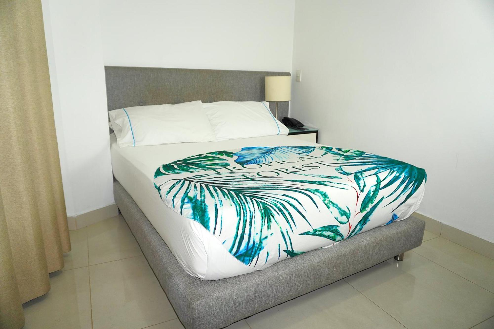 Hotel Bolivariana Plaza Medellin Ngoại thất bức ảnh