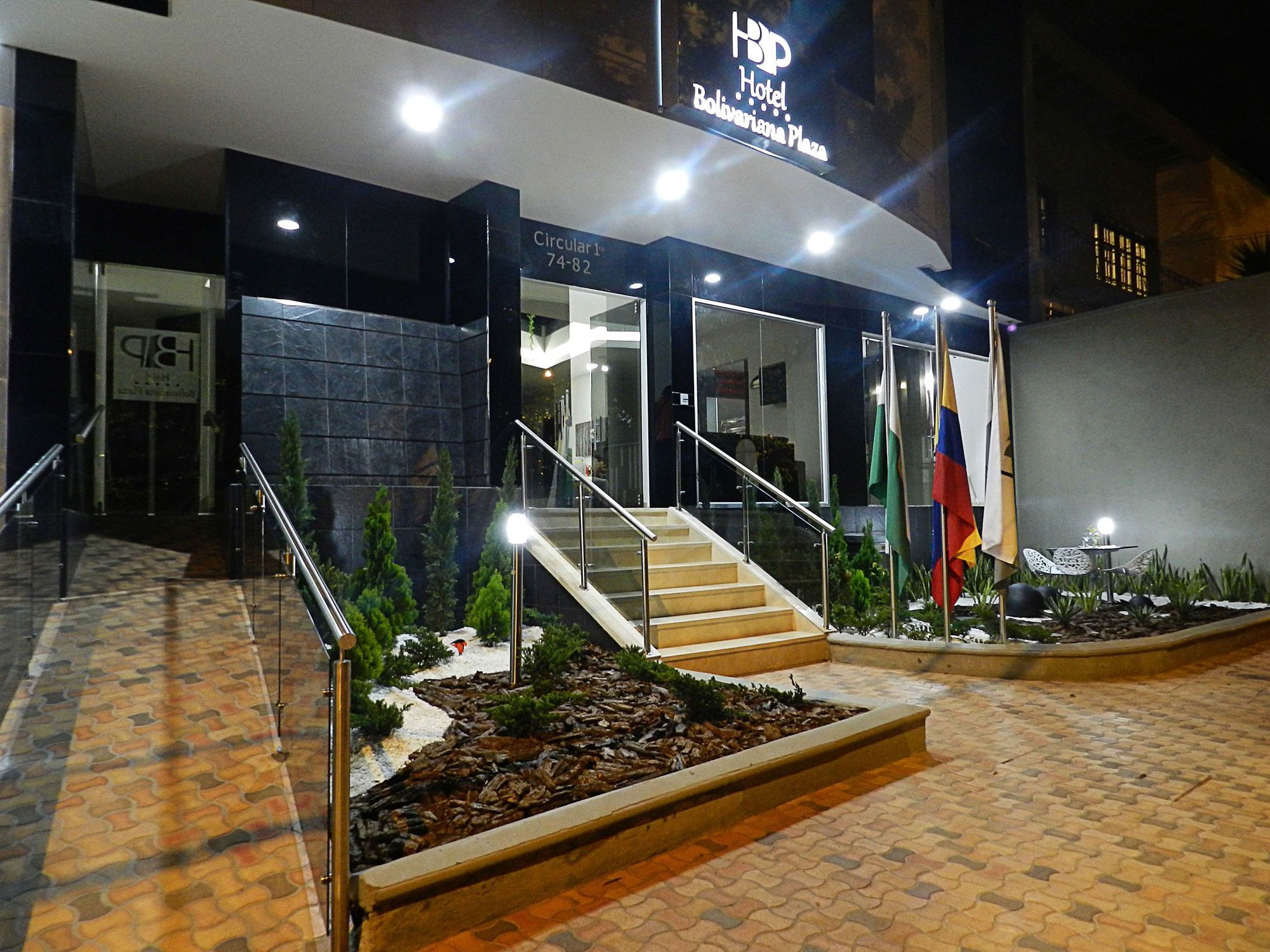 Hotel Bolivariana Plaza Medellin Ngoại thất bức ảnh